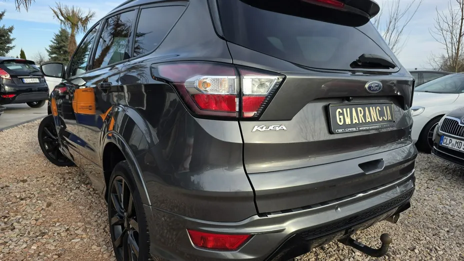 FORD Kuga -