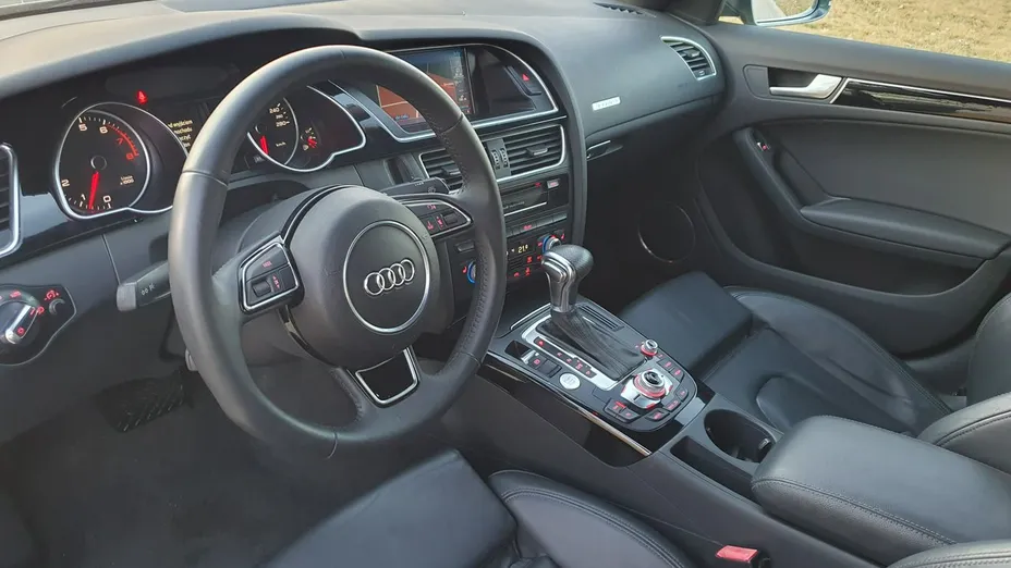 AUDI A5 -