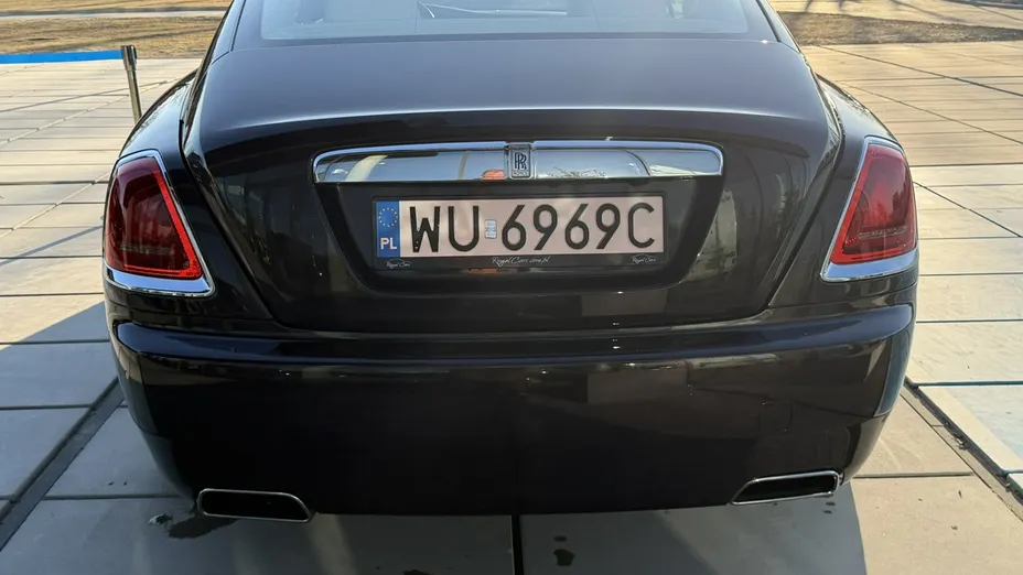 ROLLS-ROYCE Wraith -