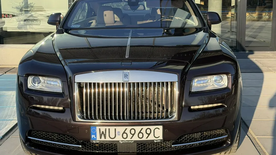 ROLLS-ROYCE Wraith -