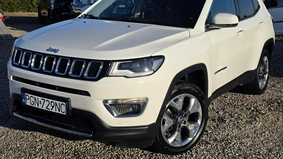 JEEP Compass -