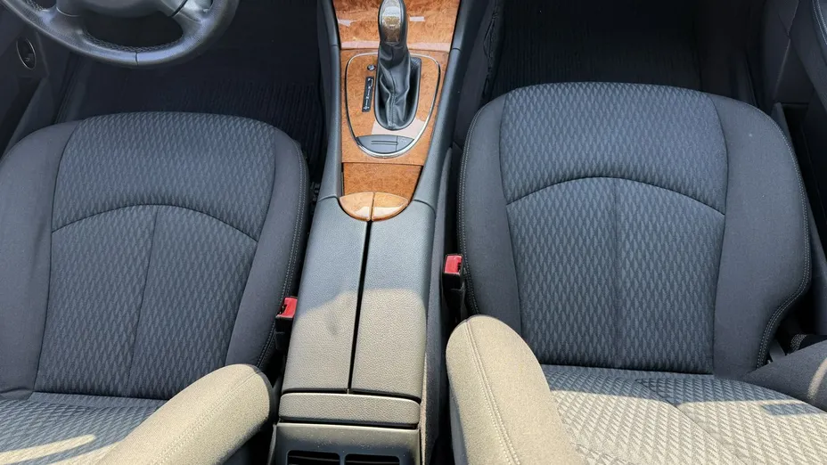 MERCEDES-BENZ E Klasa -