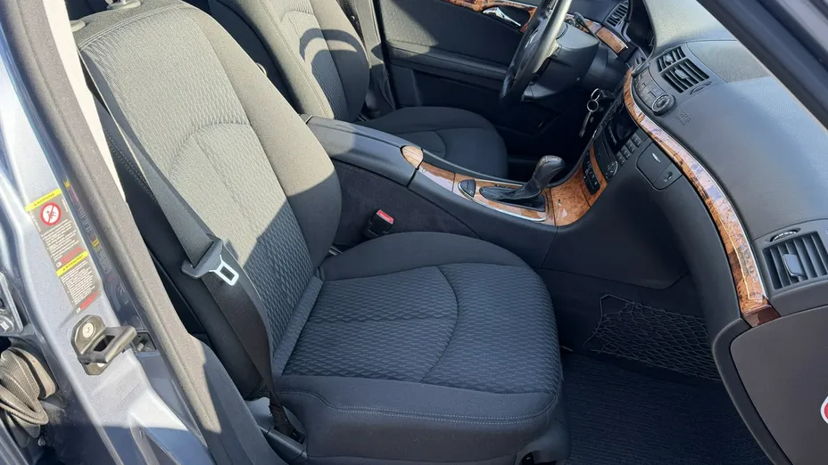 MERCEDES-BENZ E Klasa -