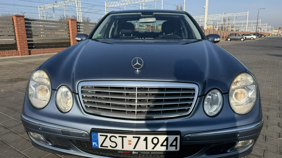 MERCEDES-BENZ E Klasa -