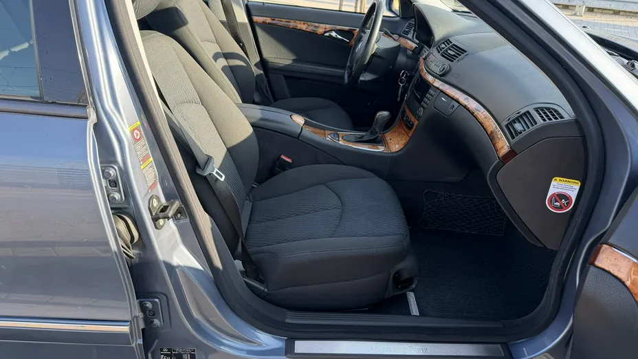 MERCEDES-BENZ E Klasa -
