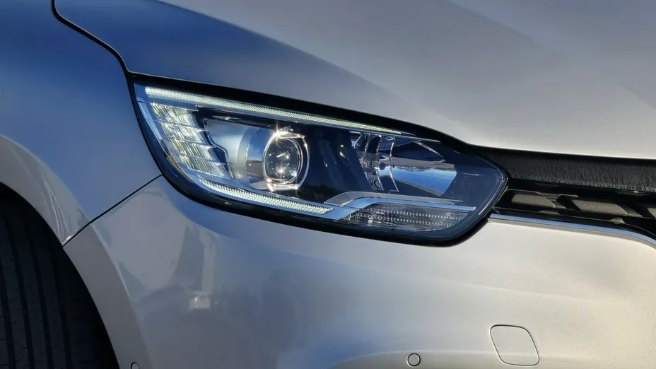 RENAULT Grand Scenic -
