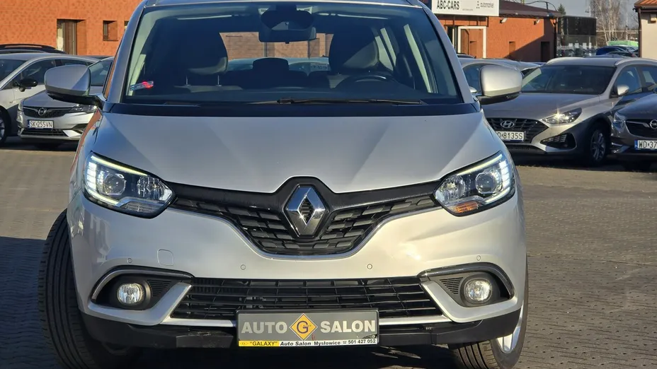RENAULT Grand Scenic -