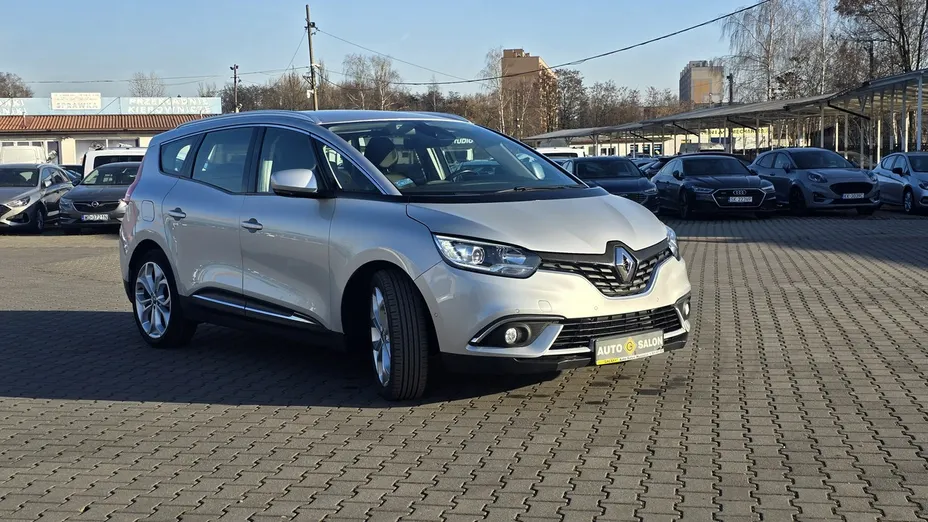 RENAULT Grand Scenic -
