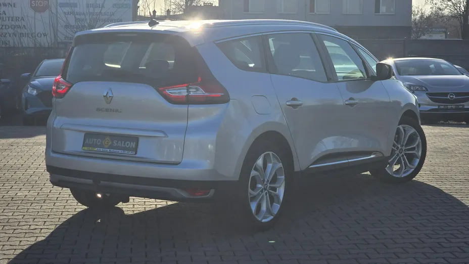 RENAULT Grand Scenic -
