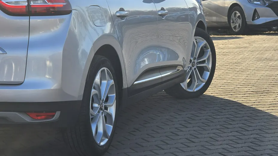 RENAULT Grand Scenic -