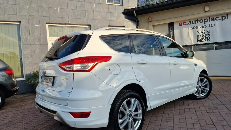 FORD Kuga -