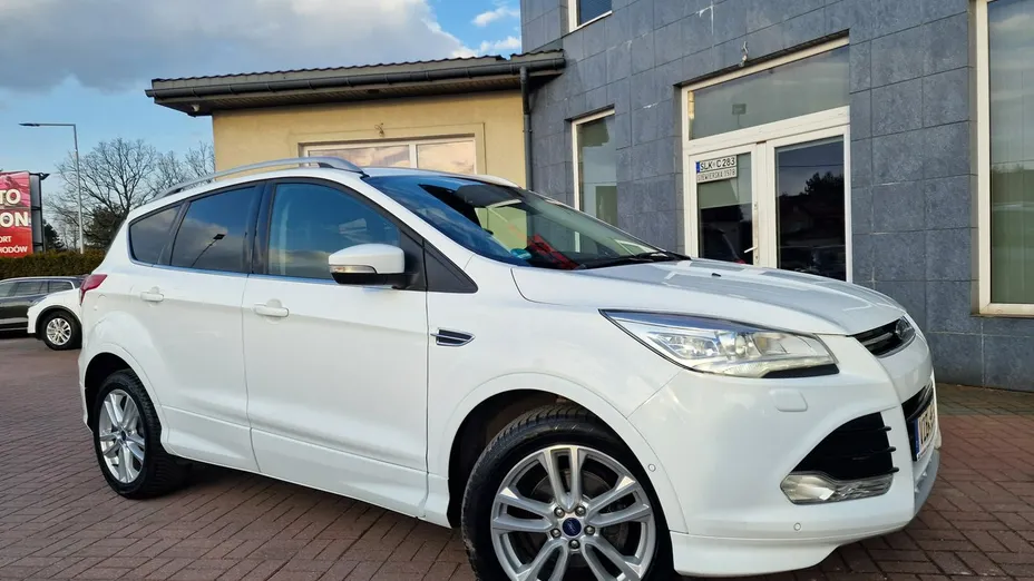 FORD Kuga -