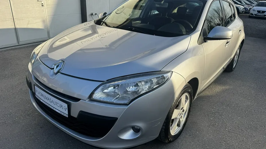 RENAULT Megane -