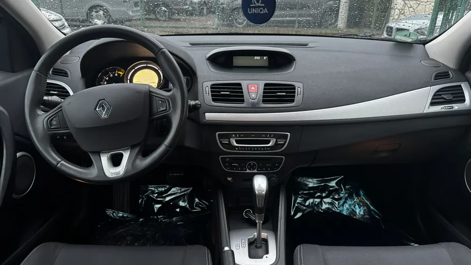 RENAULT Megane -