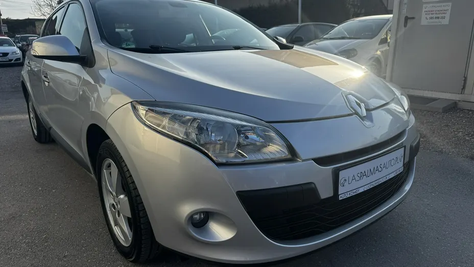 RENAULT Megane -