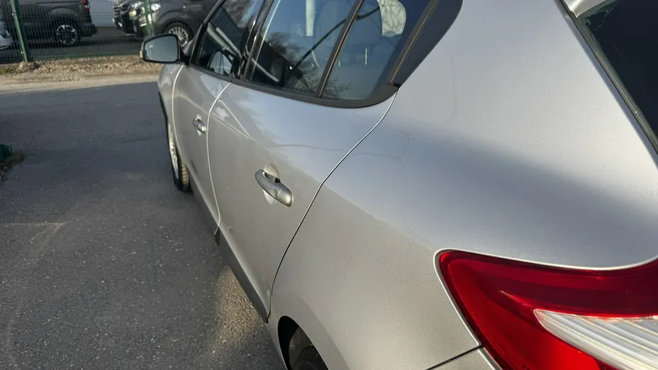 RENAULT Megane -