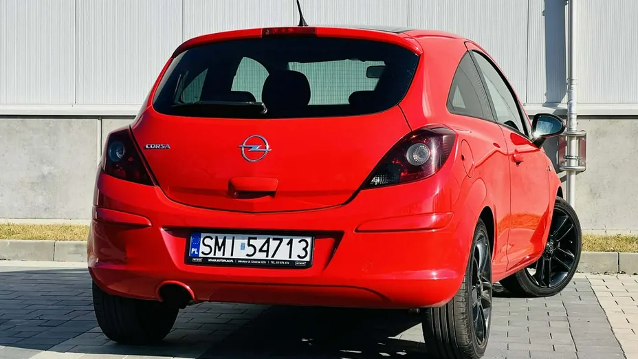 OPEL Corsa -