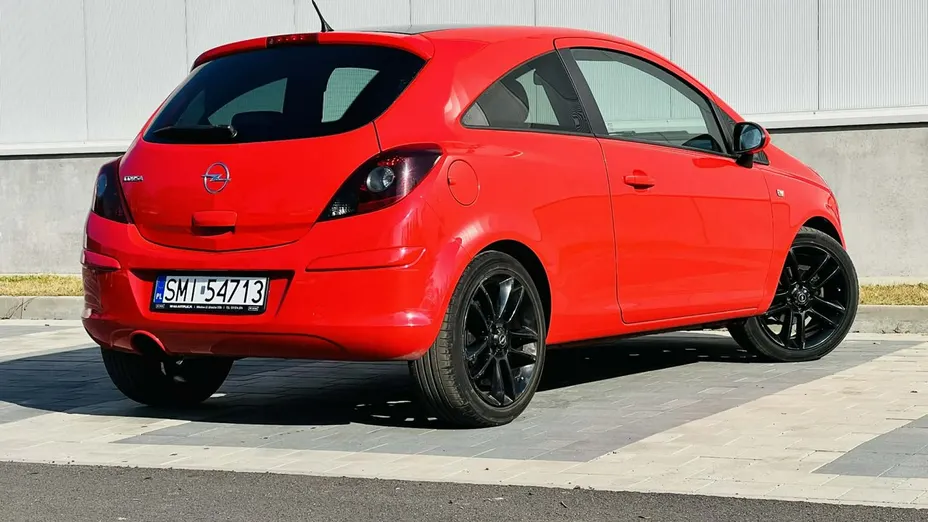 OPEL Corsa -
