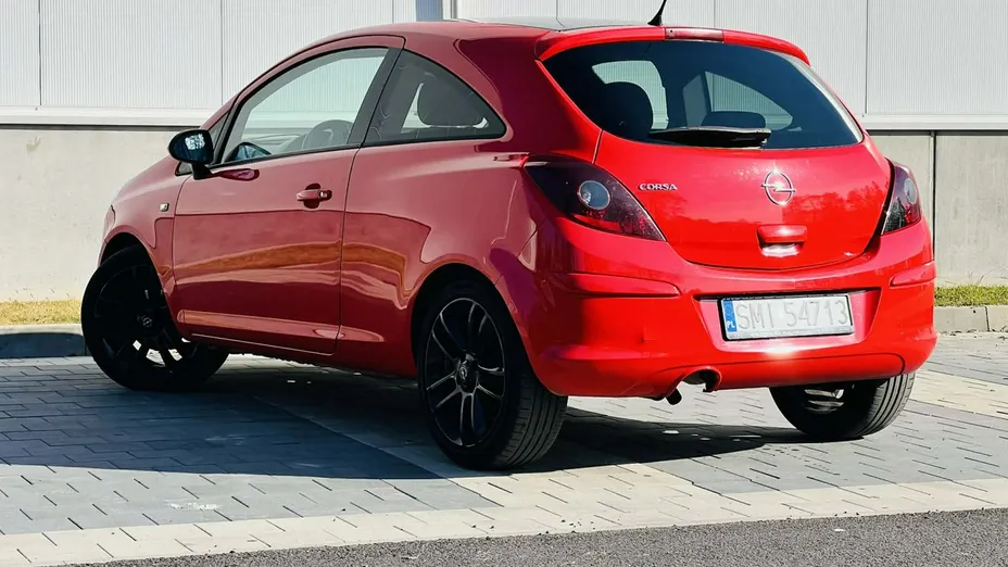 OPEL Corsa -