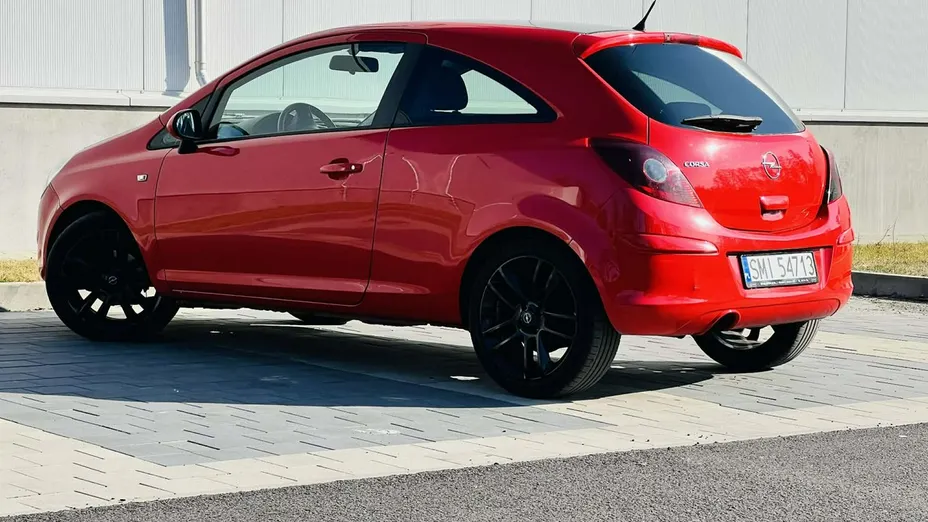 OPEL Corsa -
