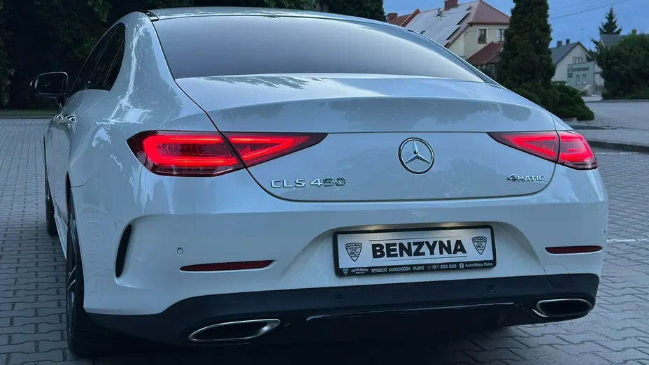 MERCEDES-BENZ CLS -