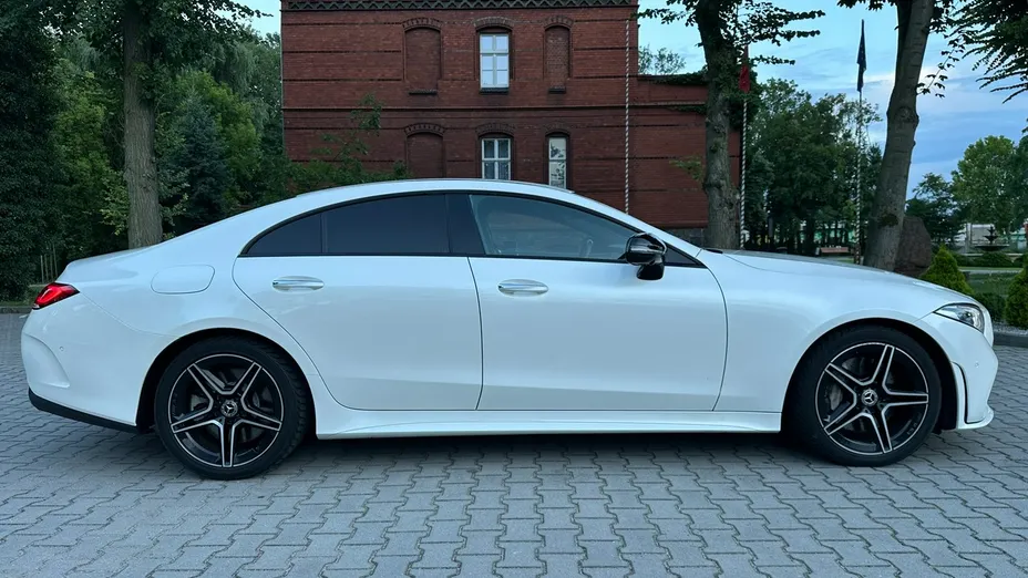 MERCEDES-BENZ CLS -