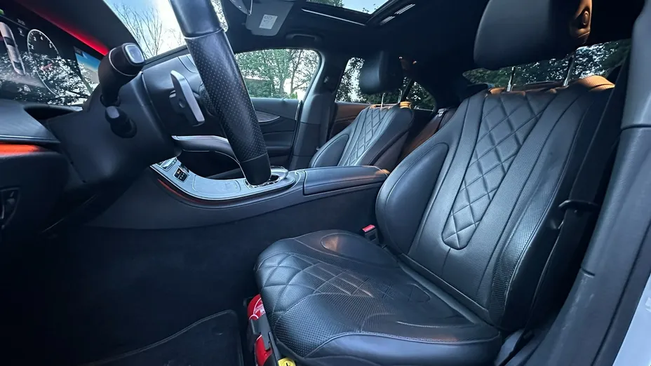 MERCEDES-BENZ CLS -