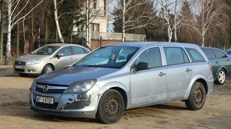 OPEL Astra -