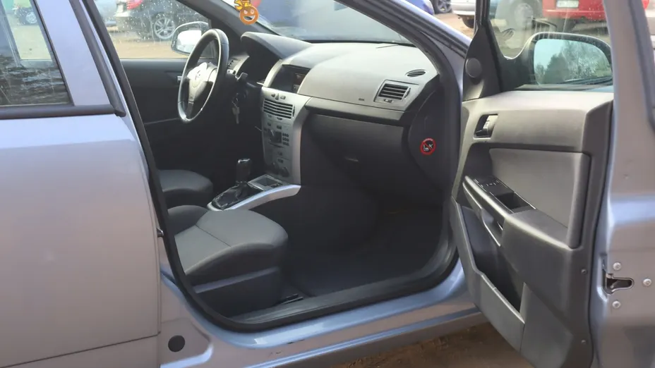 OPEL Astra -