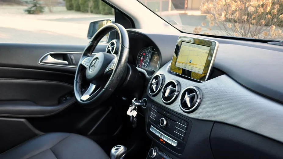 MERCEDES-BENZ B Klasa -