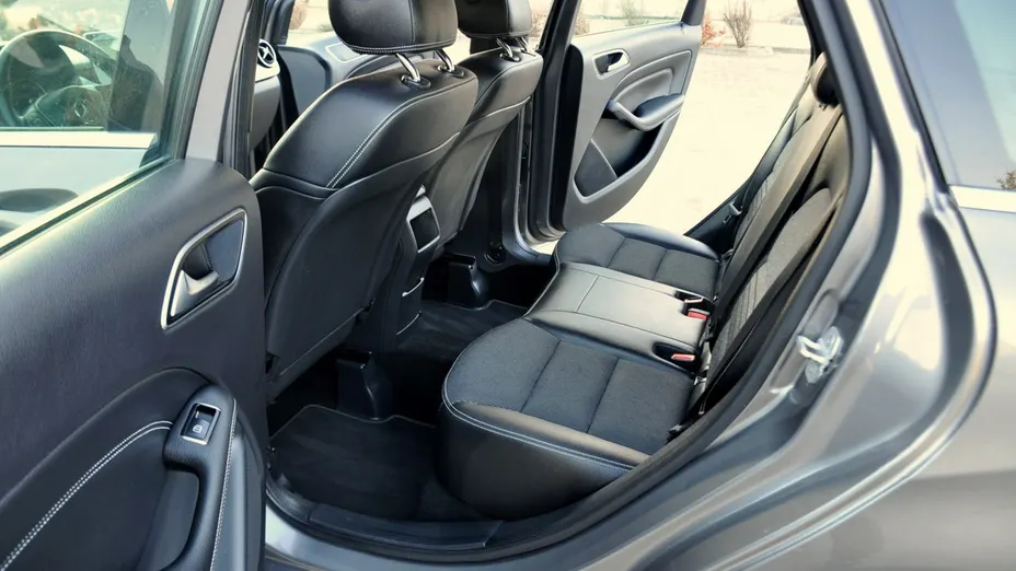 MERCEDES-BENZ B Klasa -