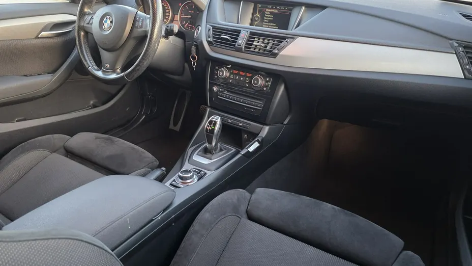 BMW X1 -