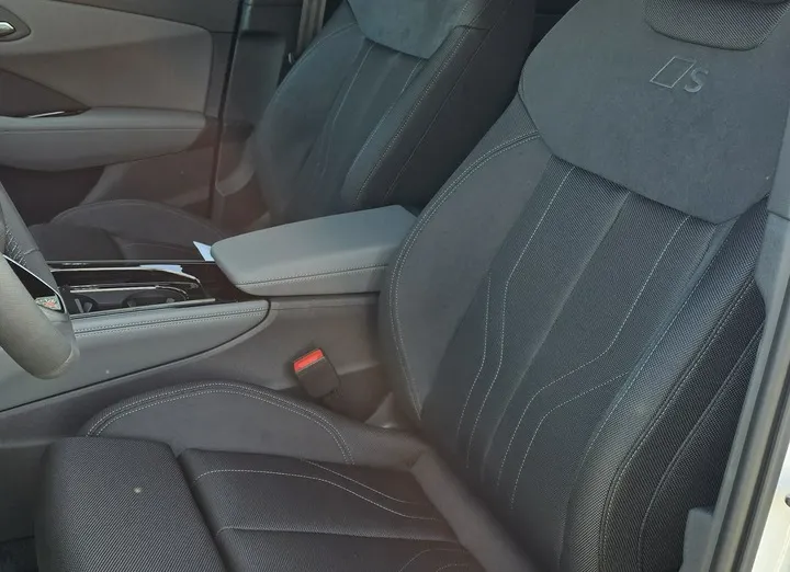 AUDI Q3 -