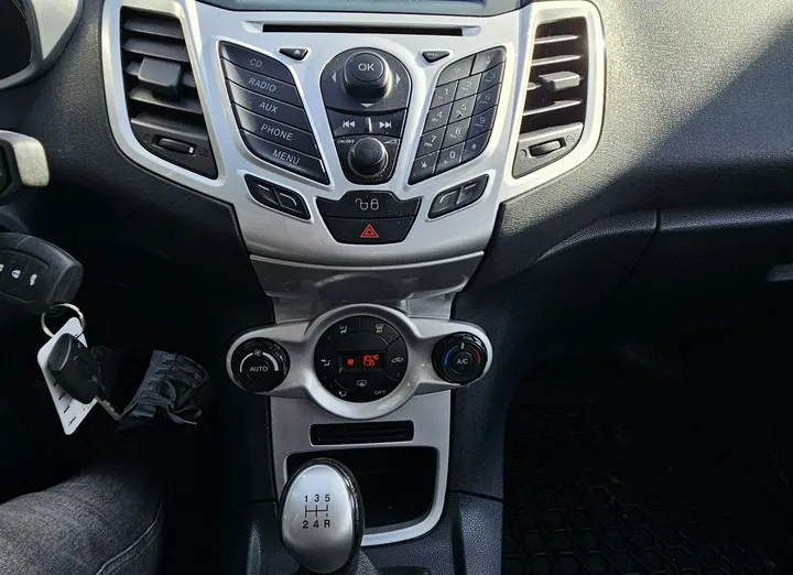 FORD Fiesta -