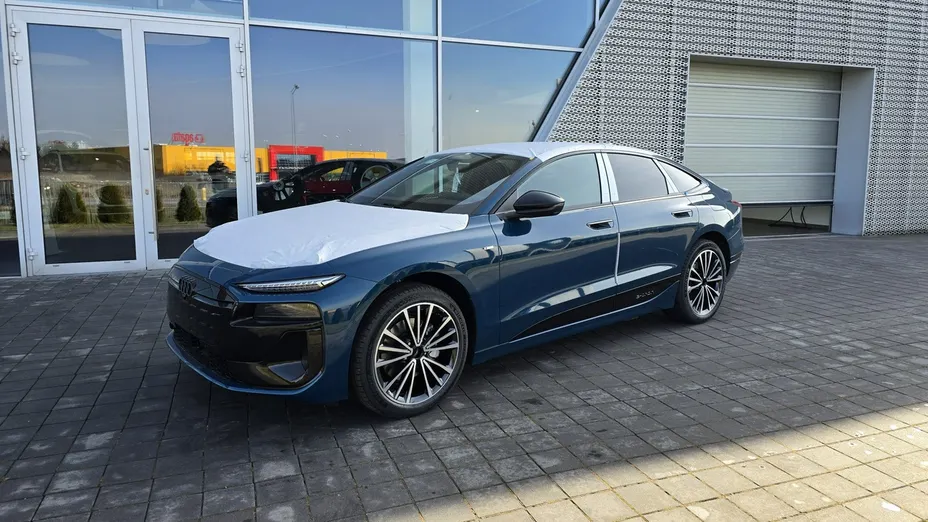 AUDI A6 Sportback e-tron -