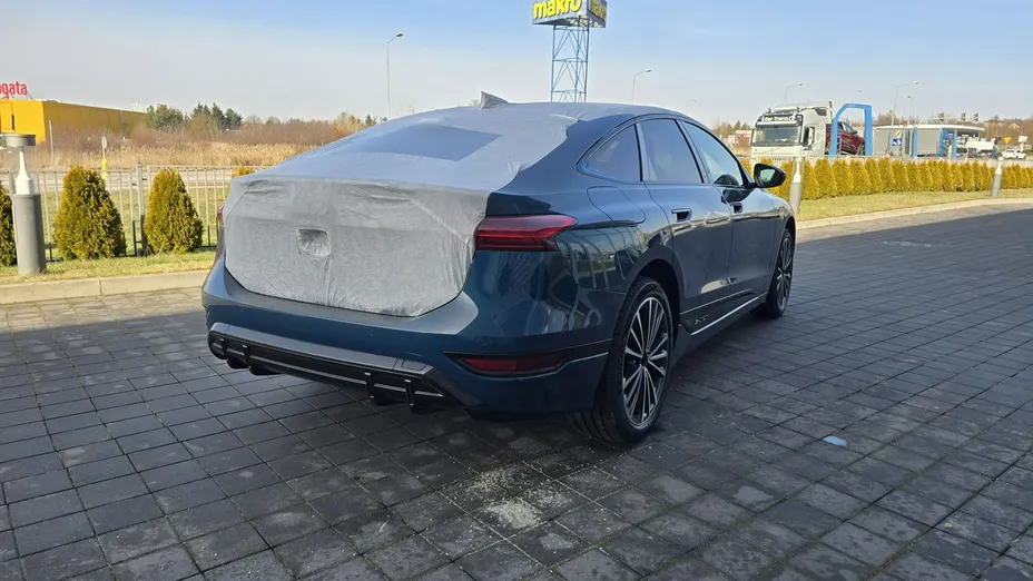 AUDI A6 Sportback e-tron -