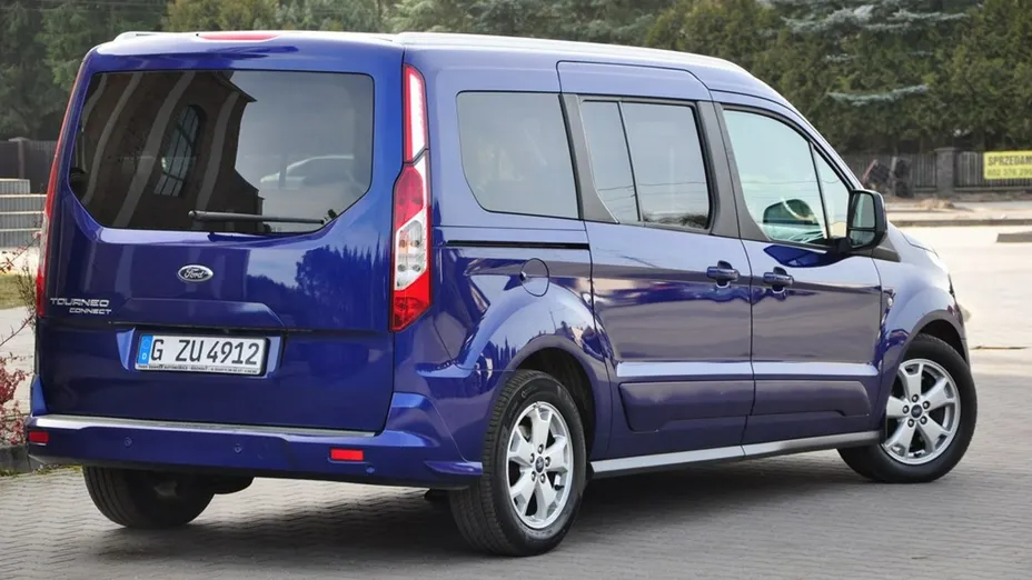 FORD Tourneo Connect -