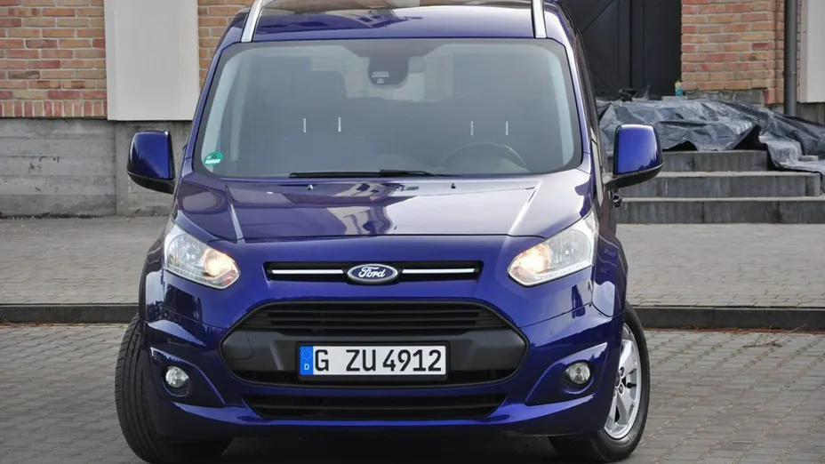 FORD Tourneo Connect -