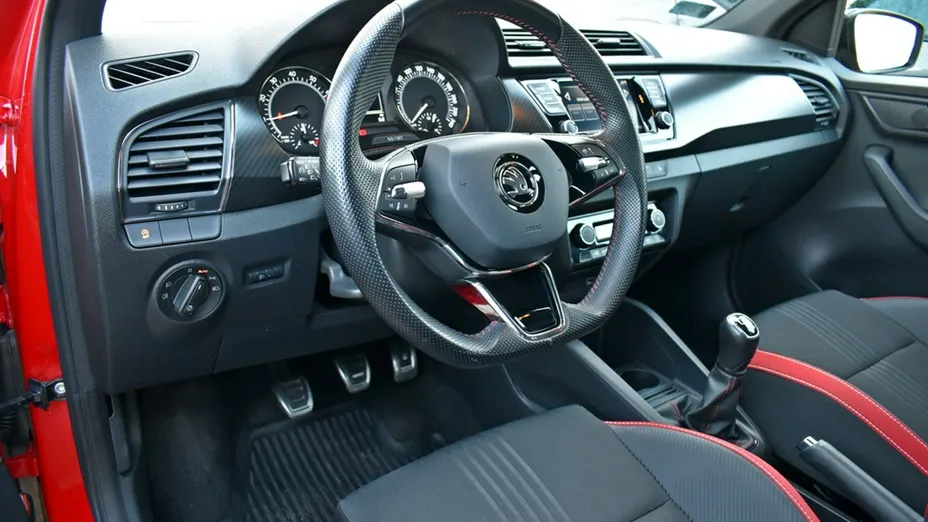 SKODA Fabia -