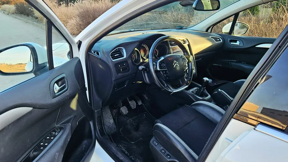 CITROEN C4 -