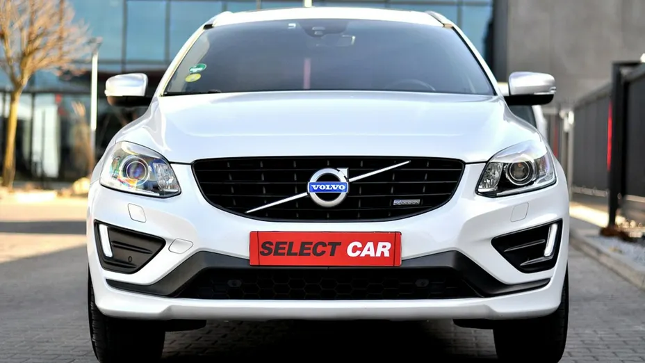 VOLVO XC60 -