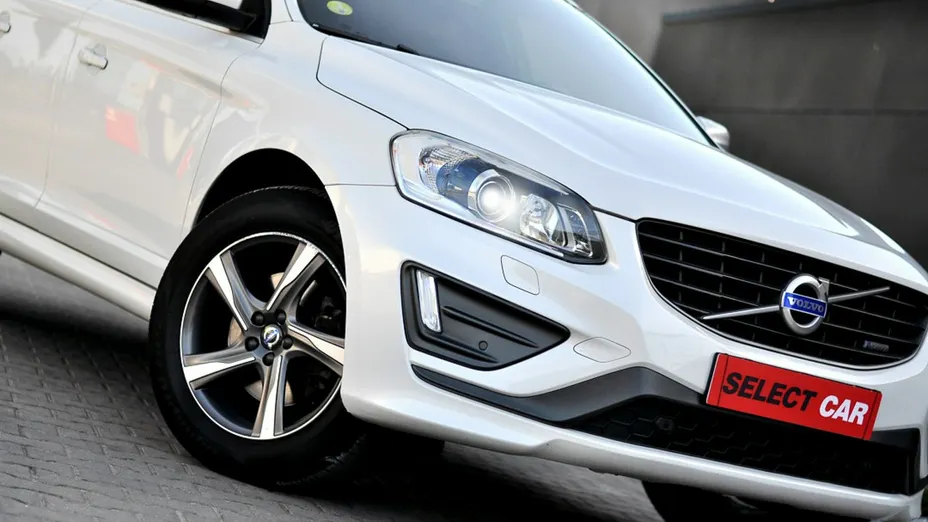 VOLVO XC60 -