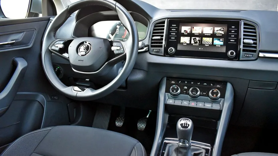 SKODA Karoq -