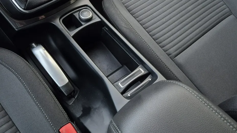 FORD C-MAX -