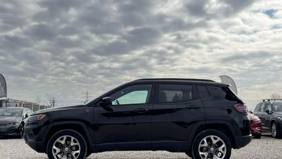 JEEP Compass -
