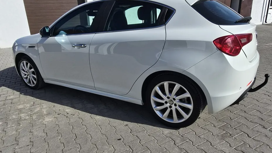 ALFA ROMEO Giulietta -