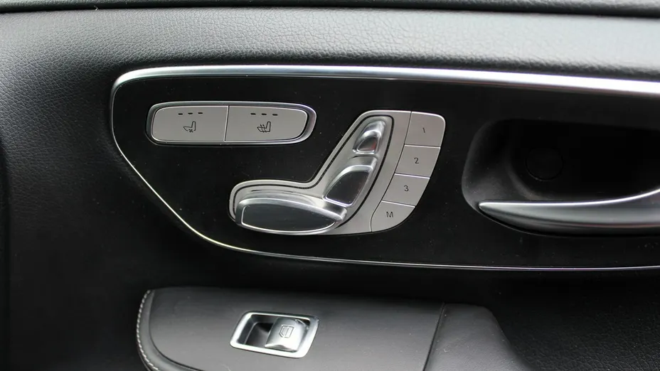 MERCEDES-BENZ V Klasa -