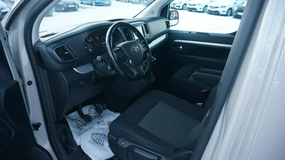 TOYOTA Proace Verso -