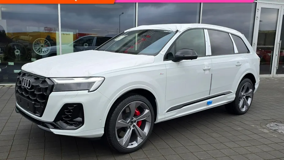 AUDI Q7 -