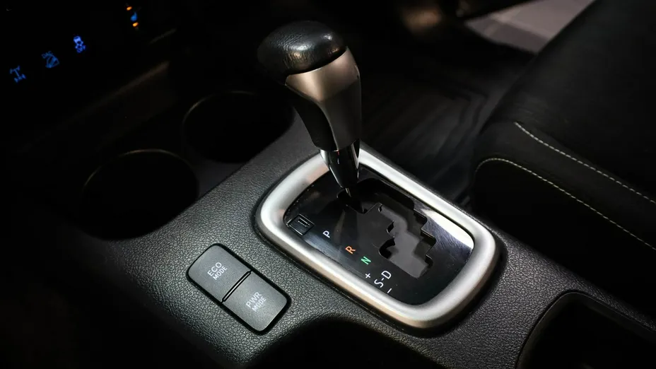 TOYOTA HiLux -